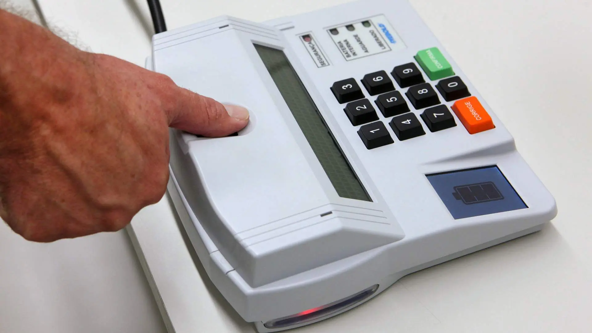 MS ainda tem mais 267 mil eleitores sem cadastro biométrico na...